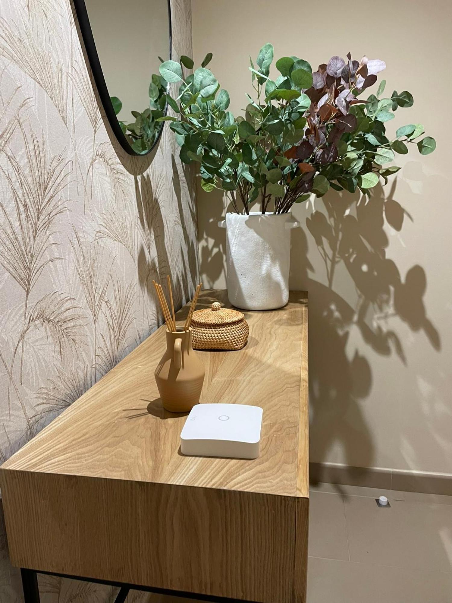 Hogar Brisa De Las Marinas Acogedor Apartamento Con Amplia Terraza Y Acceso Directo A Las Piscinas-Comfortable Apartment With Spacious Terrace And Direct Pool Access Denia Bagian luar foto